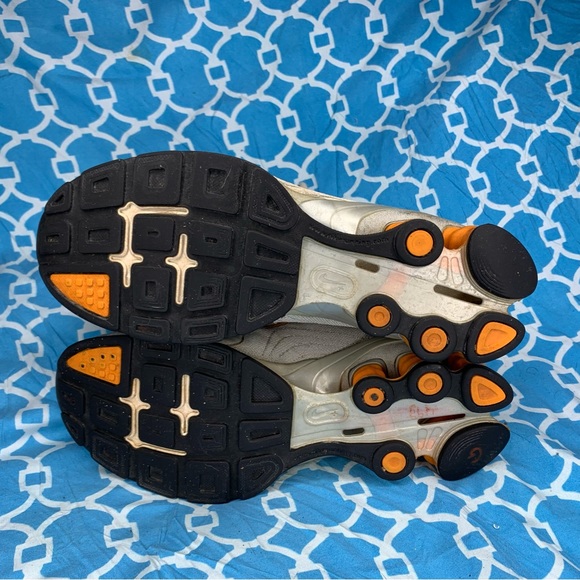 Nike Women’s size 9 Shox Vivify running training shoes silver grey total orange - Picture 3 of 11